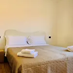 Aparthotel Front 4*