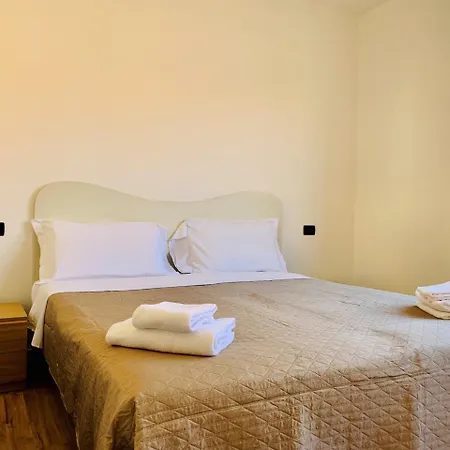Apart-hotel Front 4*