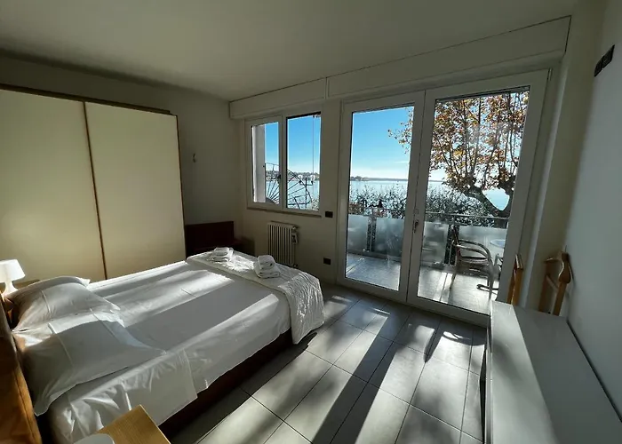 Front バルドリーノ