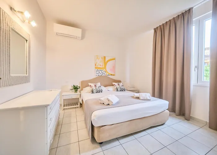 Front Aparthotel Bardolino